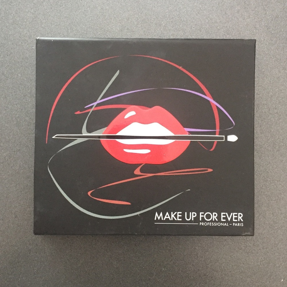 Makeup forever palette 9 artists shadows eyeshadow
